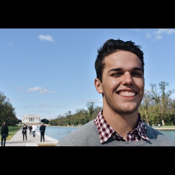 Meet your Posher, Jeff - Picture 1 of 1